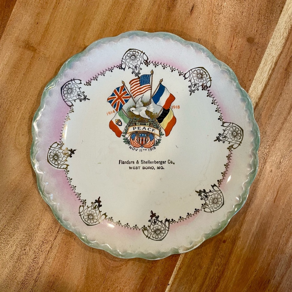Rare antique D.E. McNicols WW1 Commemorative Plate
